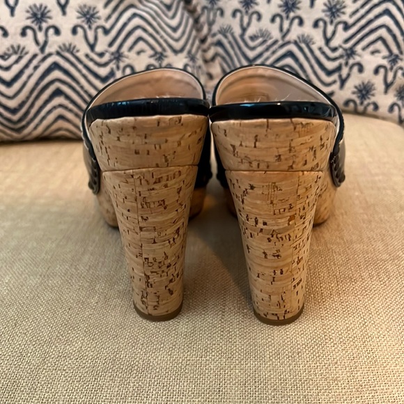 PRADA Black Patent Leather Mule Sandal With Cork Heel - Picture 5 of 8